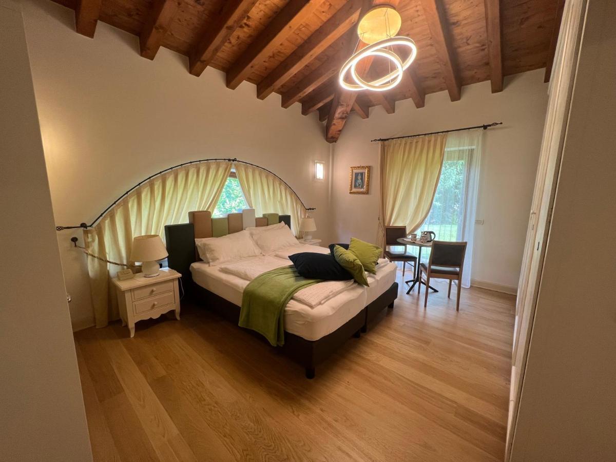 Steba House Savani Barbara Foresteria Lombarda Lonato Buitenkant foto